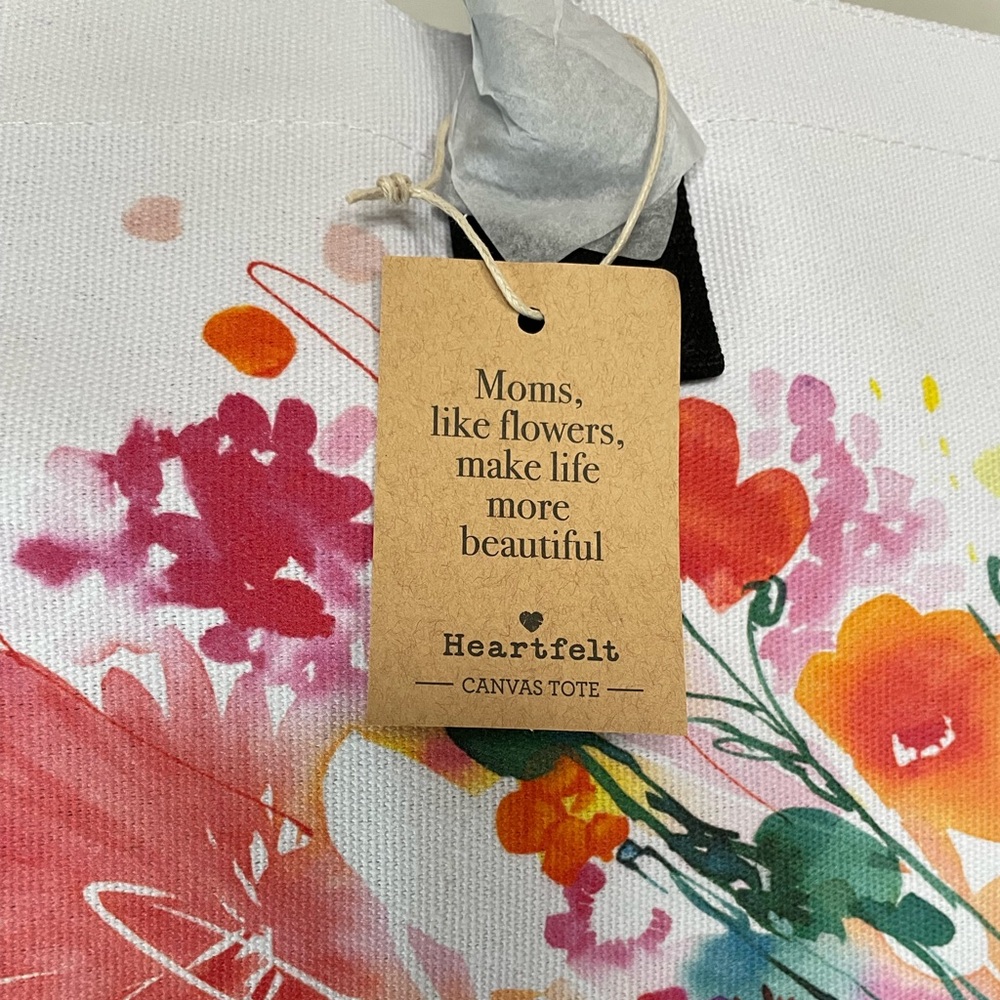 Canvas Tote By Heartfelt. Colorful Flower Print With Bold Print “ MOM “  NWT - Picture 9 of 11
